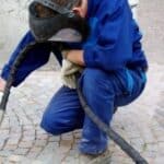 Traitement de surface par microbillage sur métal et verre par Çadécaptout à Mézidon Vallée d’Auge